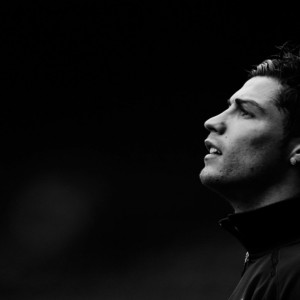 开云在线-赛尔·阿尔斯塔：从队长到英雄，南非防线的坚实依靠，阿尔塞斯最后的结局