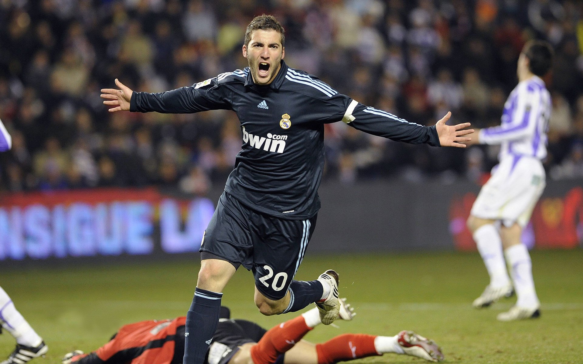 南非羚羊队：以高压防守与进攻威胁为对手制造巨大麻烦，南非羚羊皮皮衣特点