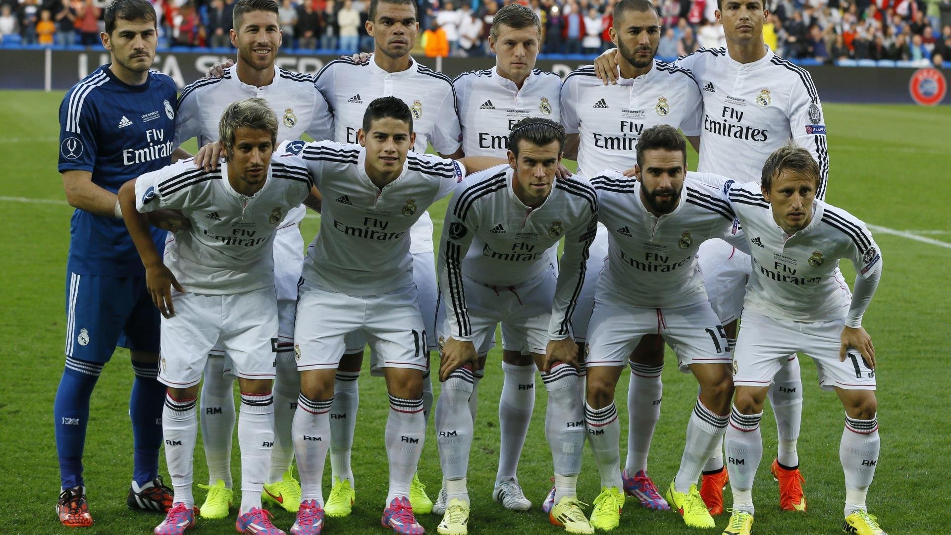 德甲攻守任意球：精彩瞬间令人开怀！，德甲任意球大师